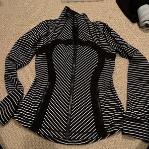 Lululemon full zip up light jacket